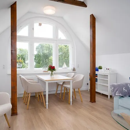 Kur18 Baltic Deck Апартаменты *